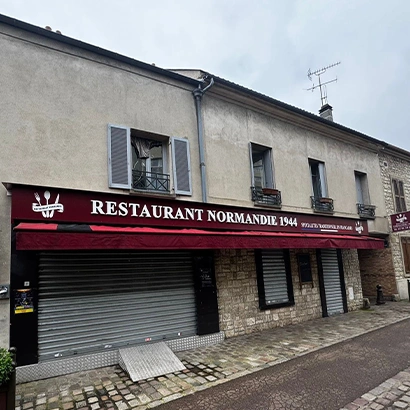 installation rideau motorisé sur restaurant à Créteil